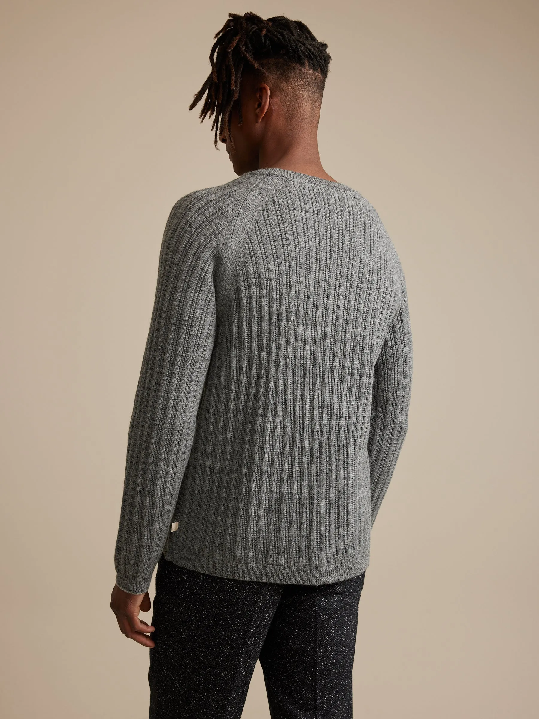 ARIST SWEATER