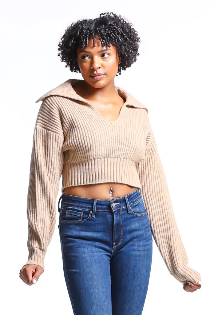 Cropped Chunky Knit V-Neck Sweater