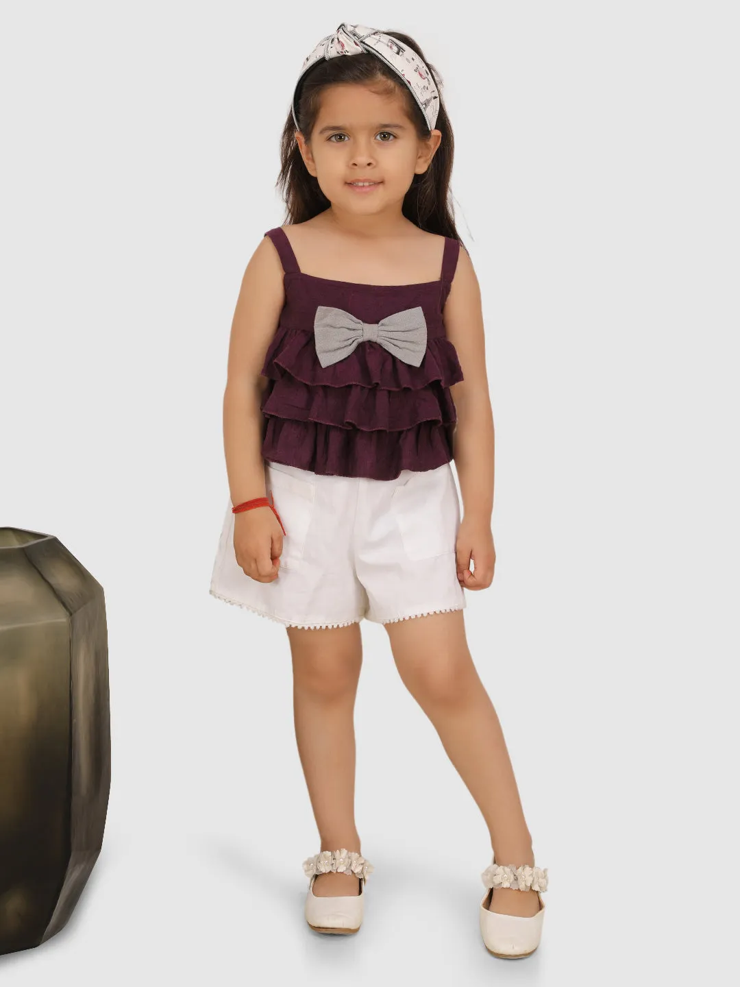 Frill Top Embellished with toros Bow  top & Short-Wine/White