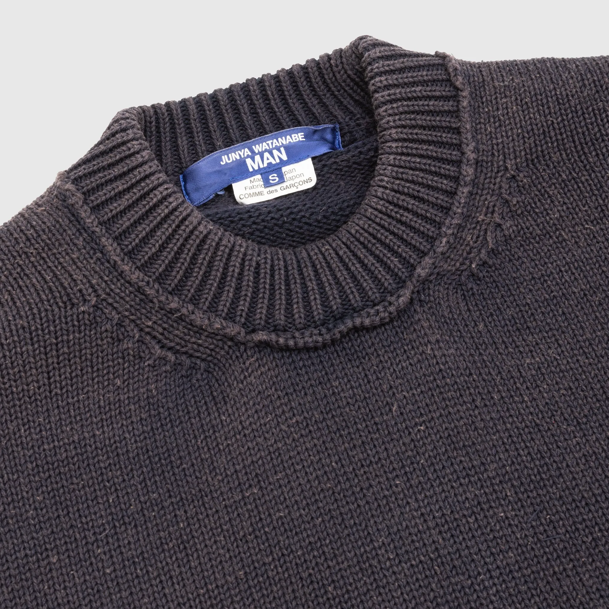 KNIT CREWNECK SWEATER