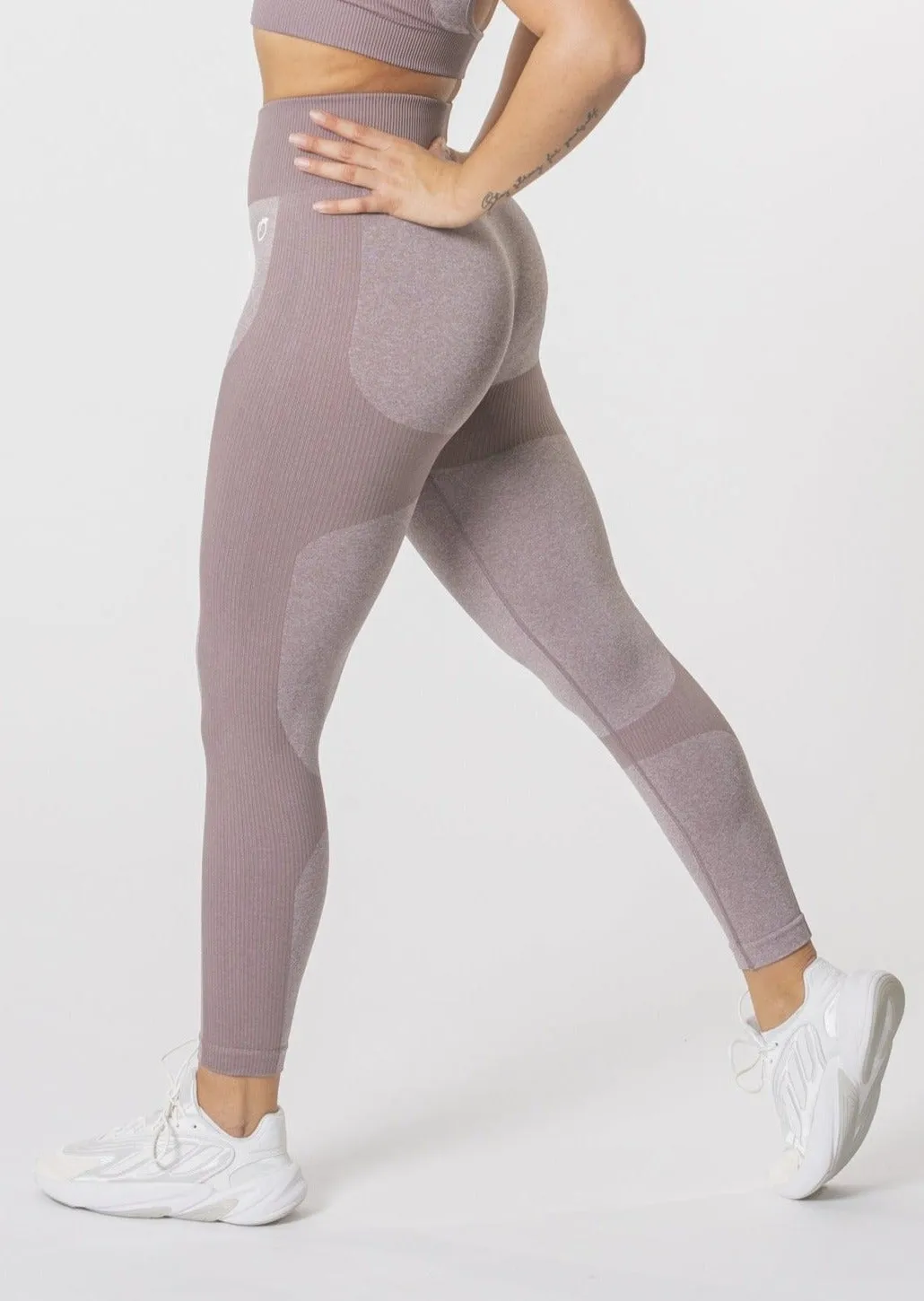 [LASTCHANCE] Kontour Seamless Leggings