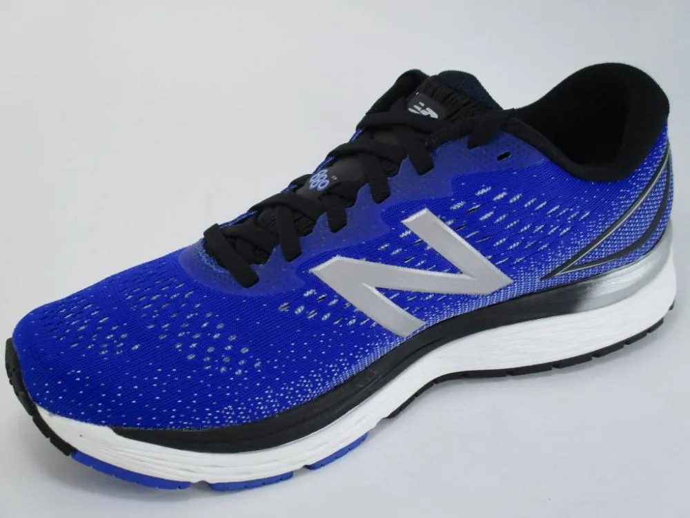 New Balance men's running shoe M880UB9